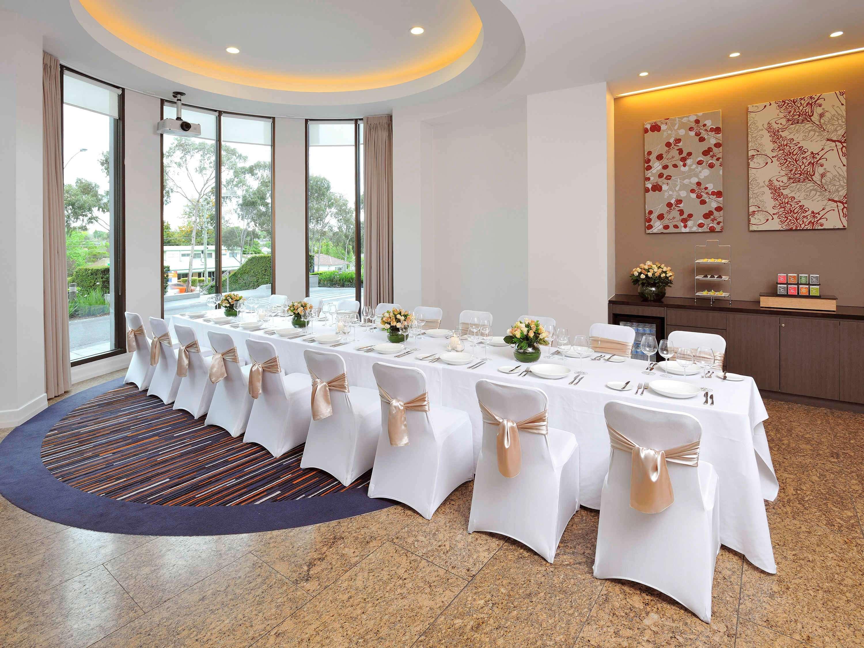 Novotel Melbourne Glen Waverley Exterior foto